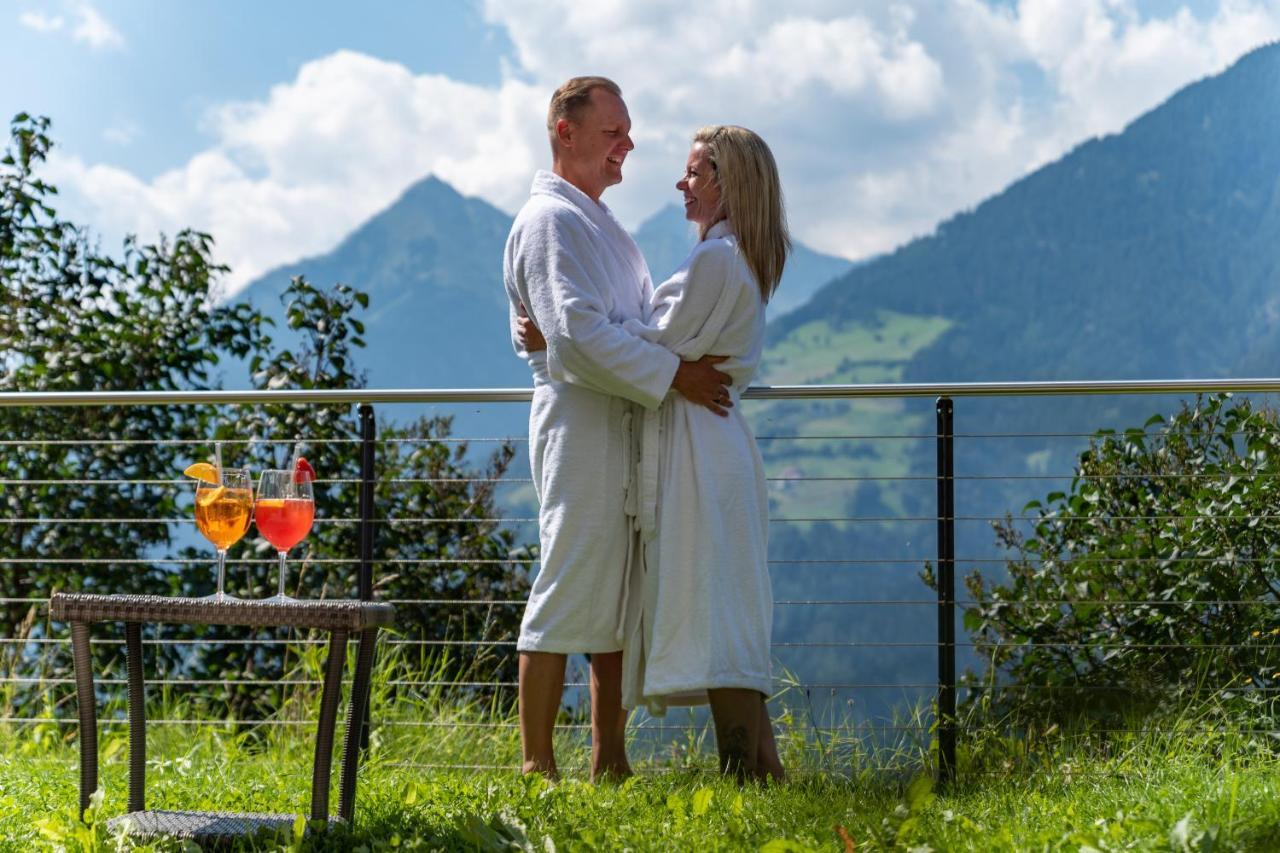Pension-Appartement Mitterhofer Schenna Exteriör bild