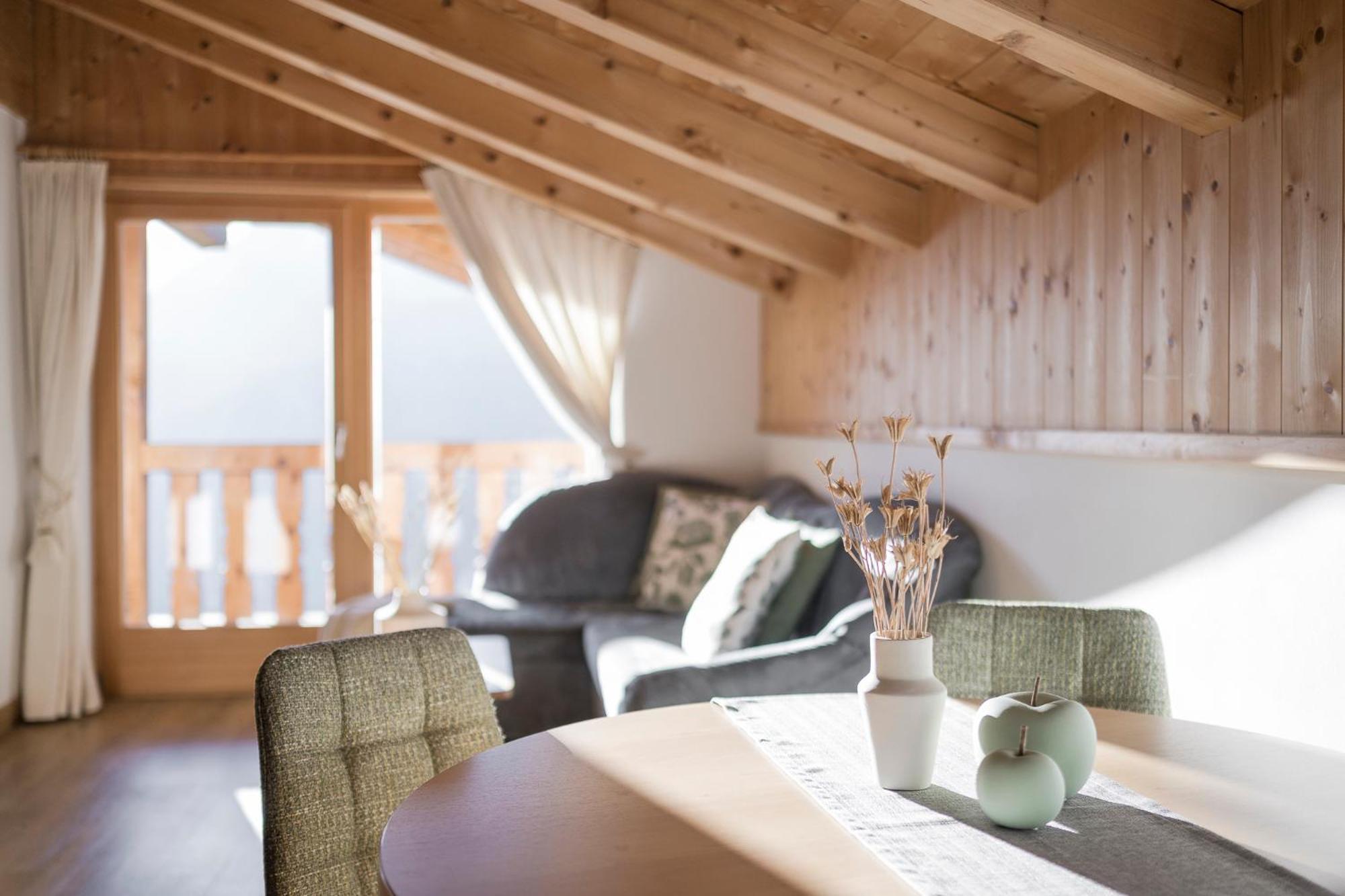 Pension-Appartement Mitterhofer Schenna Exteriör bild